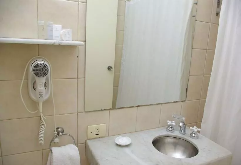 استودیوی استاندارد, Loi Flats Buenos Aires