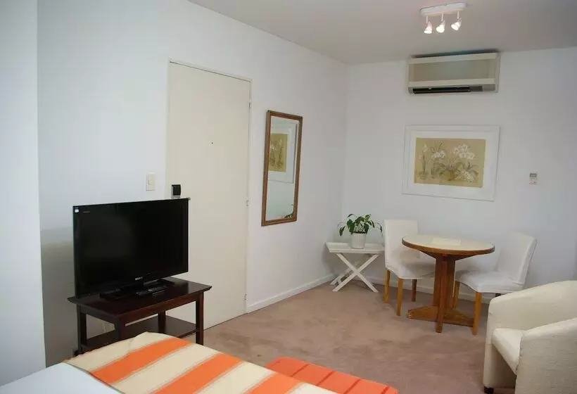 استودیوی استاندارد, Loi Flats Buenos Aires