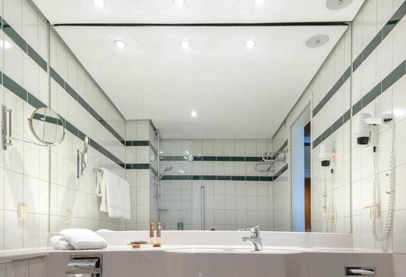 חדר סטנדרט, Novotel Freiburg Am Konzerthaus