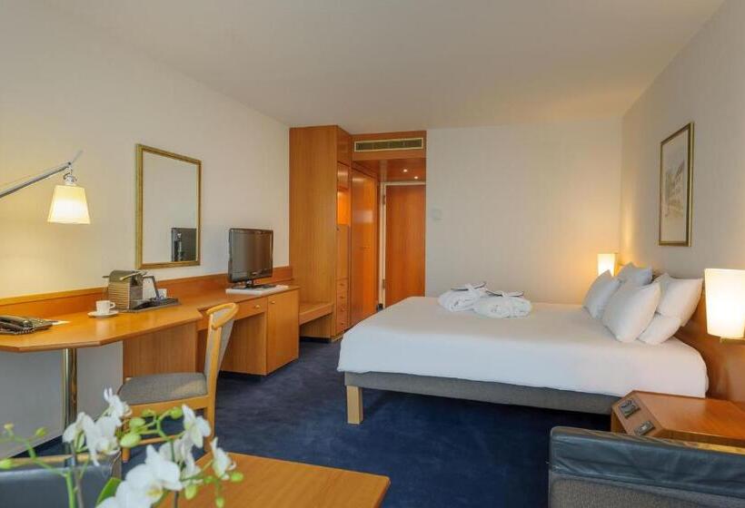 Номер Superior, Novotel Freiburg Am Konzerthaus