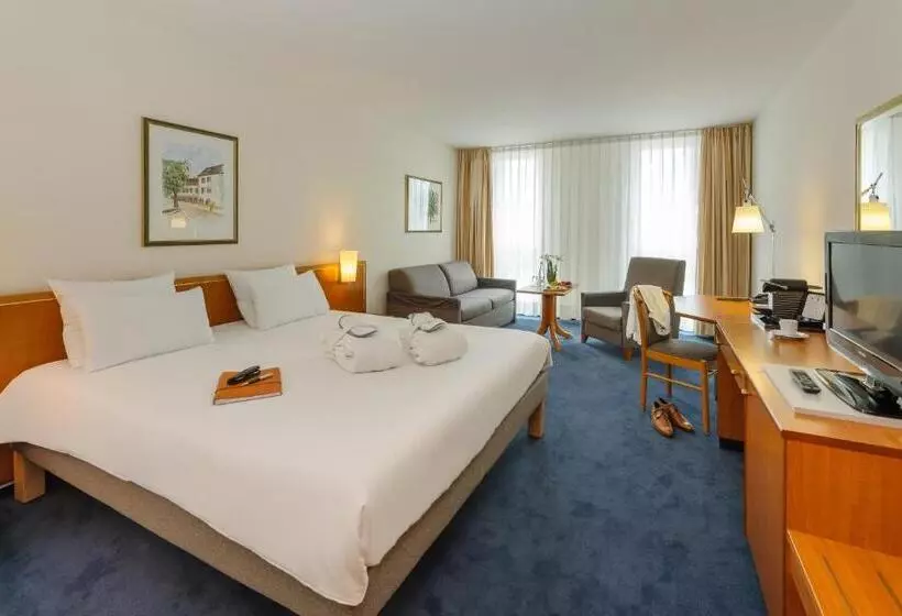 スーペリアールーム, Novotel Freiburg Am Konzerthaus