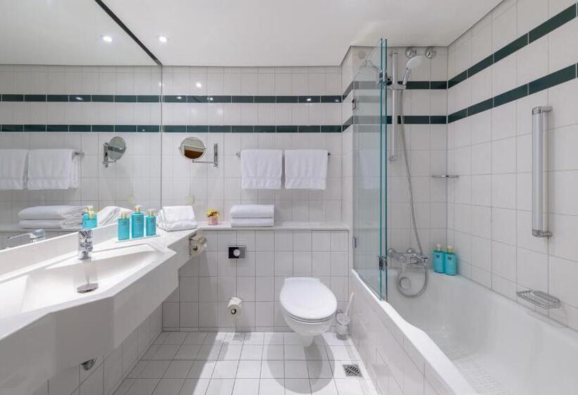 חדר סופריור, Novotel Freiburg Am Konzerthaus