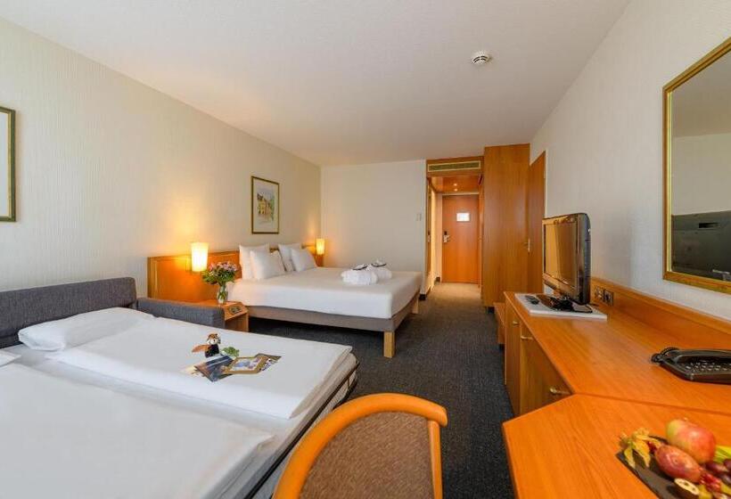 חדר סופריור, Novotel Freiburg Am Konzerthaus