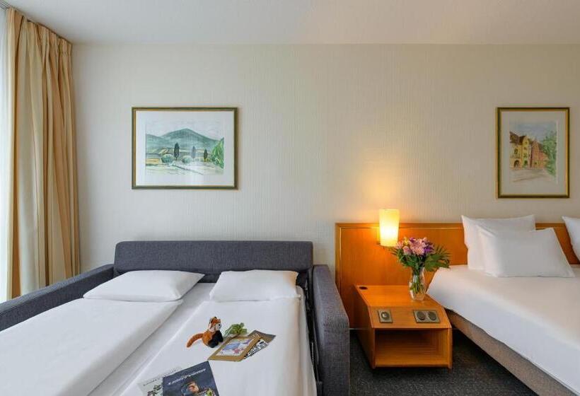 Номер Superior, Novotel Freiburg Am Konzerthaus