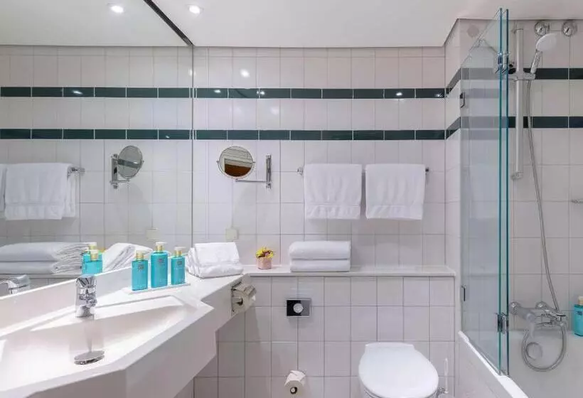 スーペリアールーム, Novotel Freiburg Am Konzerthaus