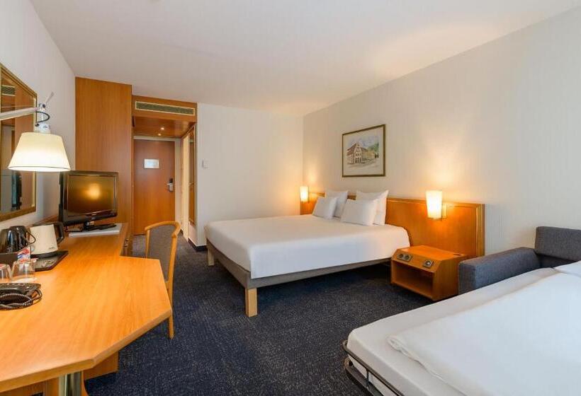 Номер Стандарт, Novotel Freiburg Am Konzerthaus