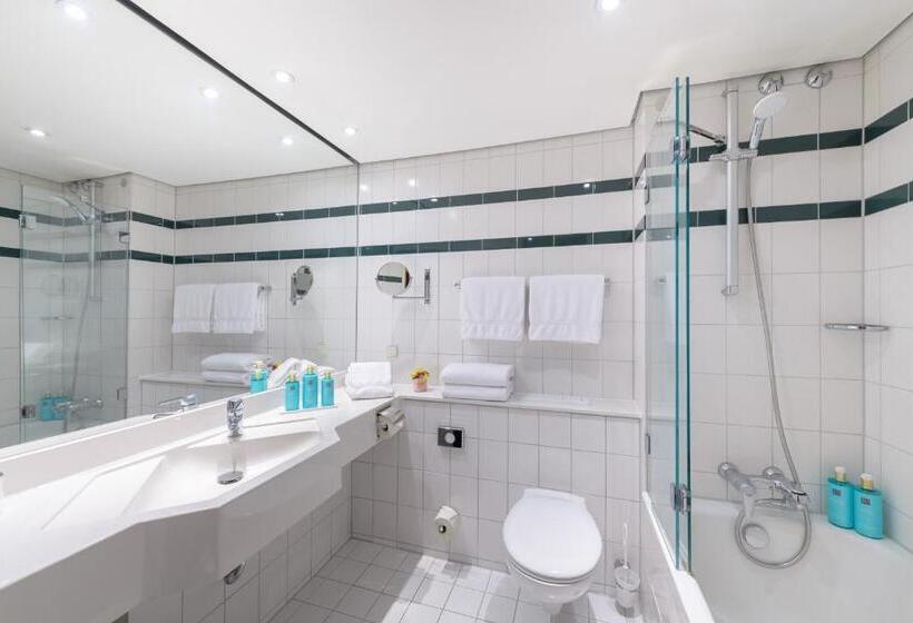 חדר סטנדרט, Novotel Freiburg Am Konzerthaus