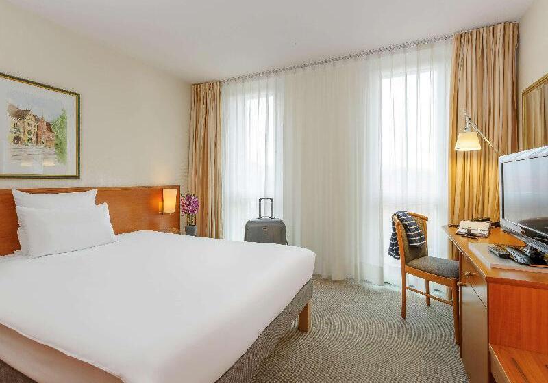 חדר סטנדרט, Novotel Freiburg Am Konzerthaus