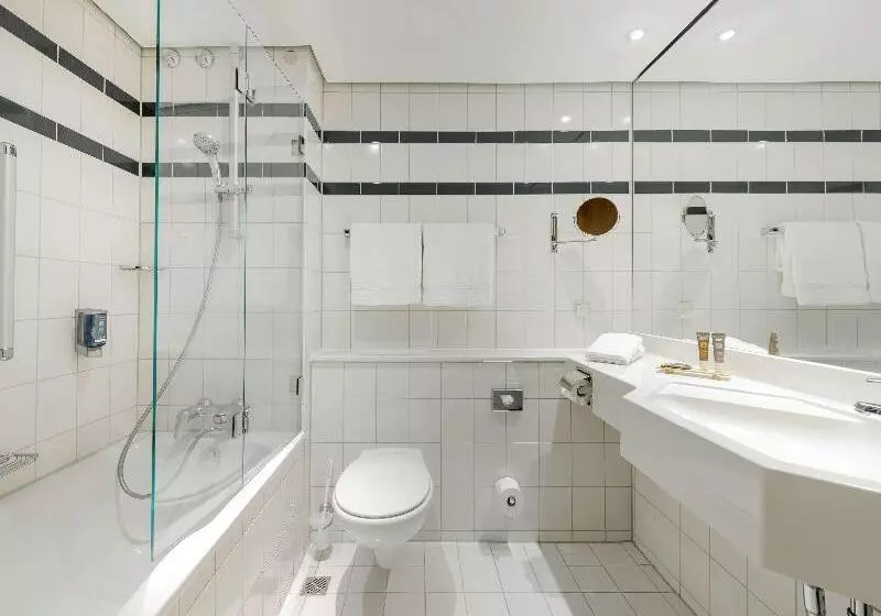 スタンダードシングルルーム, Novotel Freiburg Am Konzerthaus