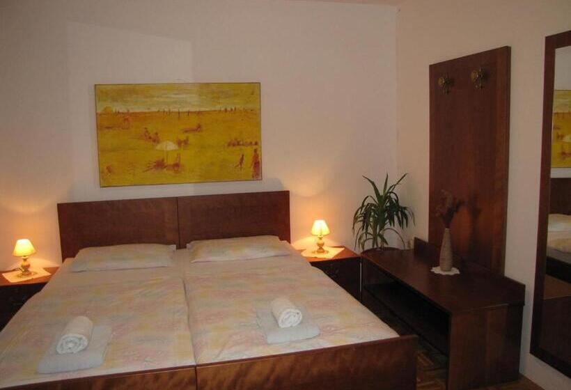 اتاق استاندارد, Guesthouse Zorko Gostilna Domen
