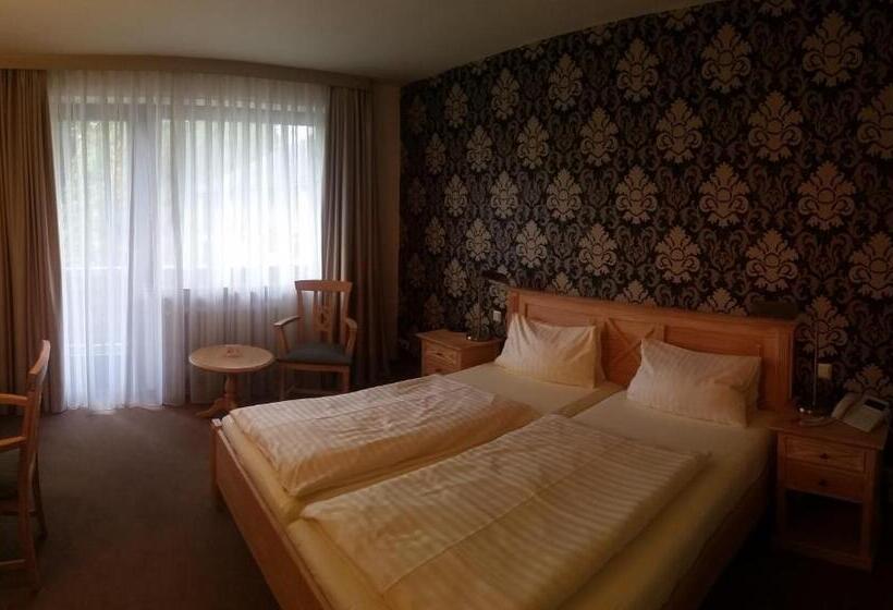 스탠다드 룸, Backenkohler