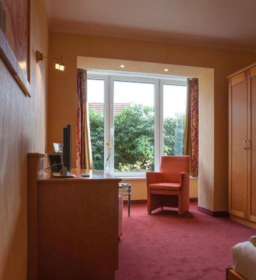 컴포트 싱글 룸, Backenkohler