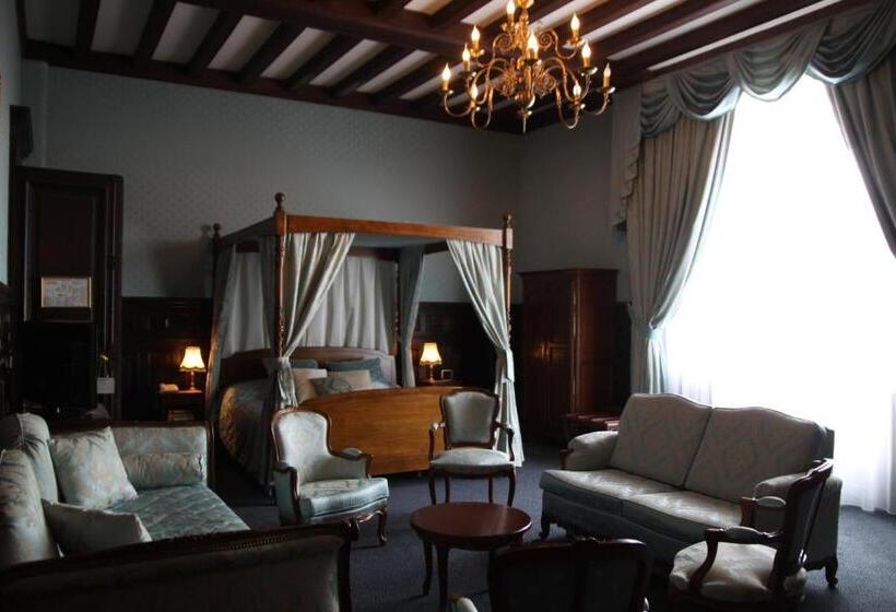 Полулюкс, Chateau Des Bondons Ei