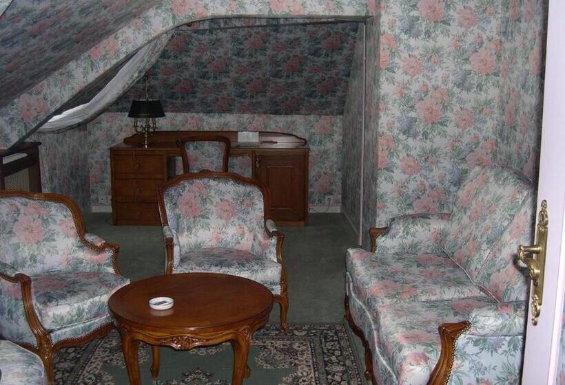 جناح مزود بجاكوزى, Chateau Des Bondons Ei