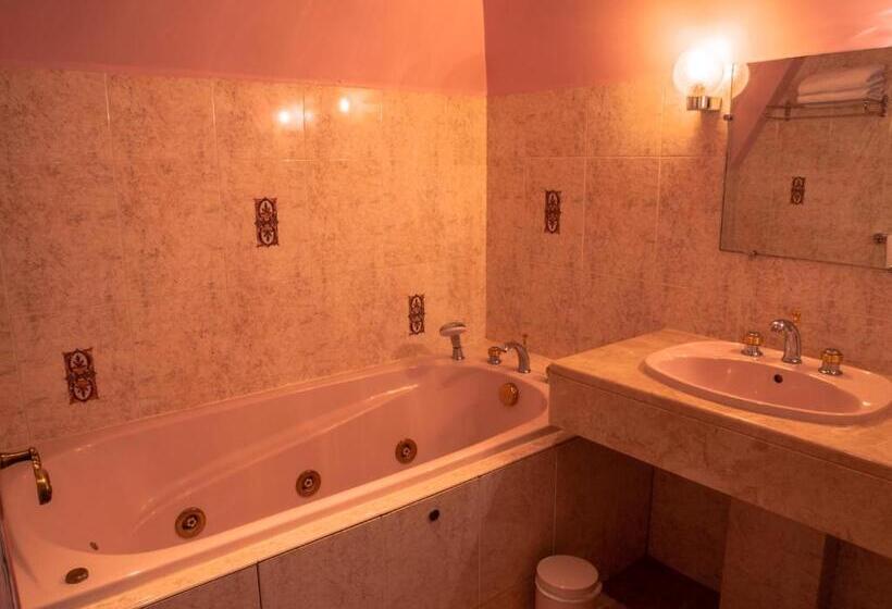 Классический Номер, Chateau Des Bondons Ei