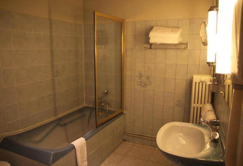 غرفة سوبيريور, Chateau Des Bondons Ei