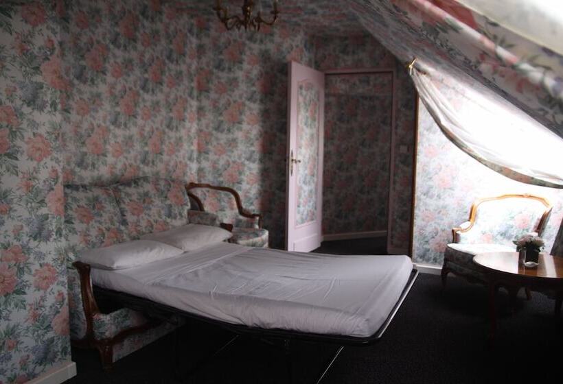 جناح مزود بجاكوزى, Chateau Des Bondons Ei