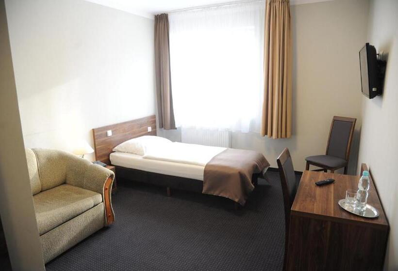 Quarto Estandar Individual, Dedal