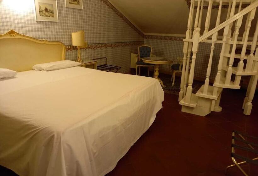 اتاق کلاسیک سه تخته, Duchessa Isabella Collection By Uappala Hotels