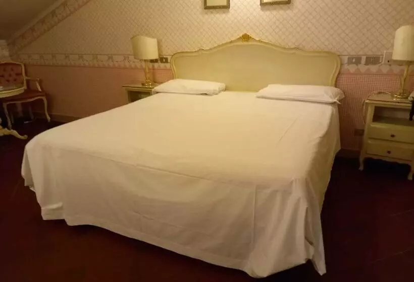 اتاق کلاسیک سه تخته, Duchessa Isabella Collection By Uappala Hotels