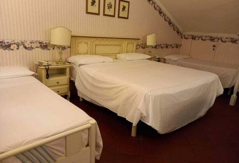 اتاق کلاسیک چهارنفره, Duchessa Isabella Collection By Uappala Hotels