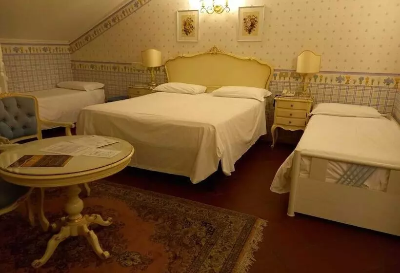 اتاق کلاسیک چهارنفره, Duchessa Isabella Collection By Uappala Hotels