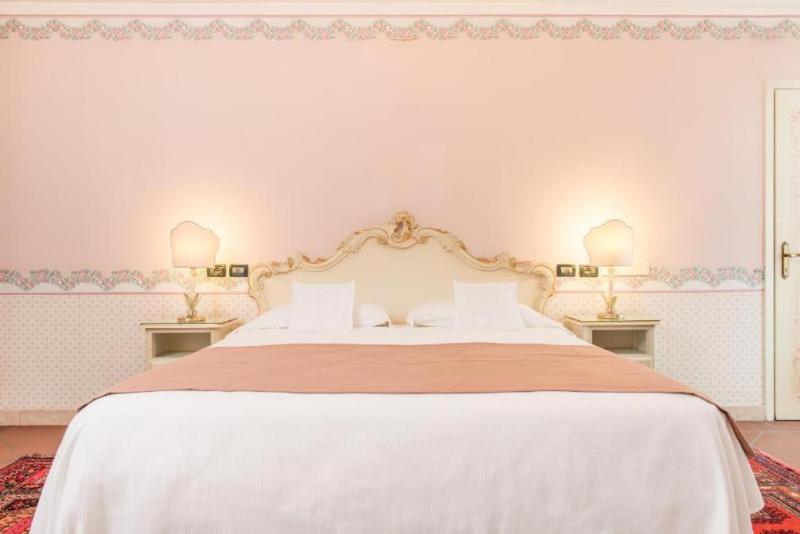 اتاق کلاسیک سه تخته, Duchessa Isabella Collection By Uappala Hotels