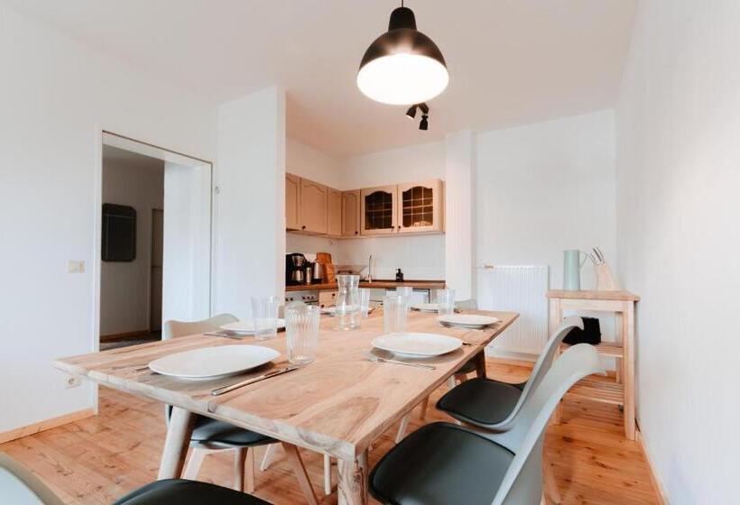 سوییت خانوادگی, Granetal.quartier