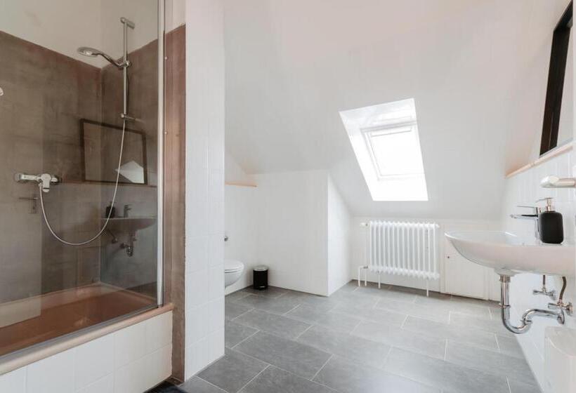 آپارتمان 1 خوابه با چشمانداز, Granetal.quartier