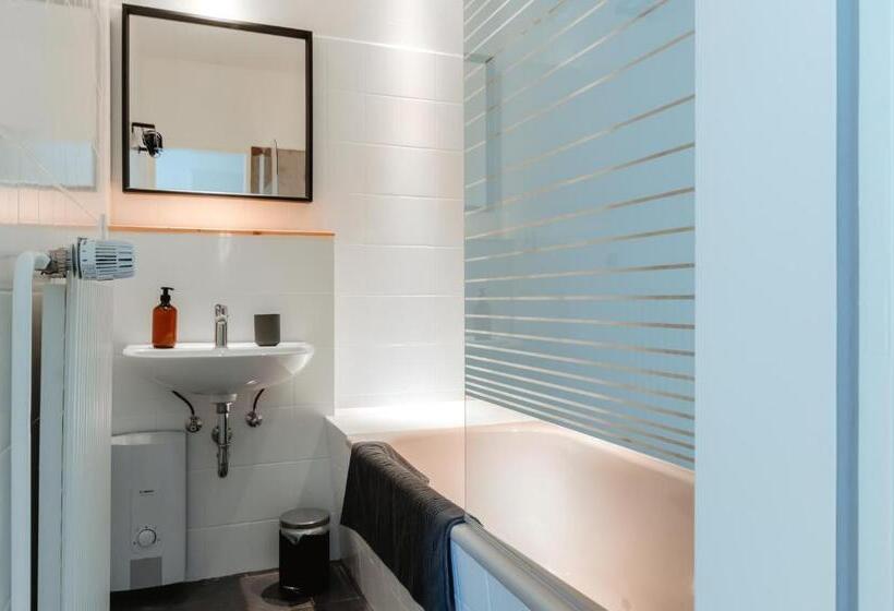 آپارتمان 1 خوابه با چشمانداز, Granetal.quartier