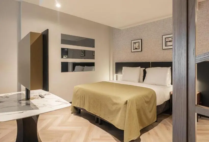 Junior Suite Vista Città, Hyllit