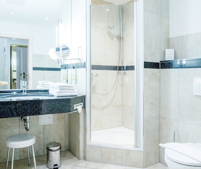 غرفة قياسية فردية, Kurhaus Am Inselsee