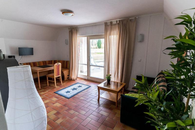 Бунгало Стандарт, Landhotel Cafe Prälank