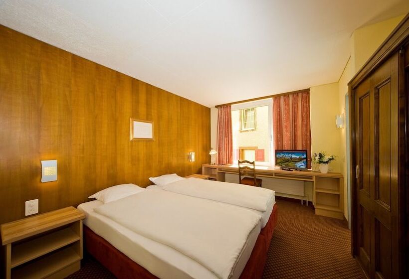 اتاق استاندارد, Le Petit Charmeinn