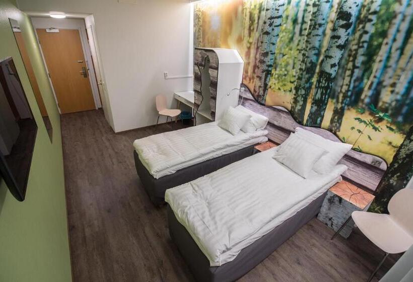 غرفة قياسية, Li Uninen Loviisa