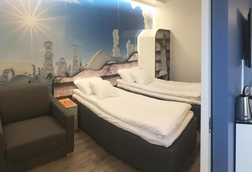 غرفة عائلية, Li Uninen Loviisa