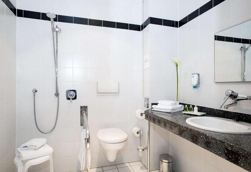 Номер Economy, NH München Messe