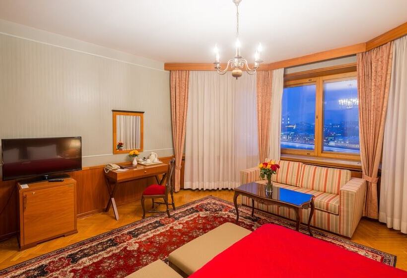 디럭스 룸, President