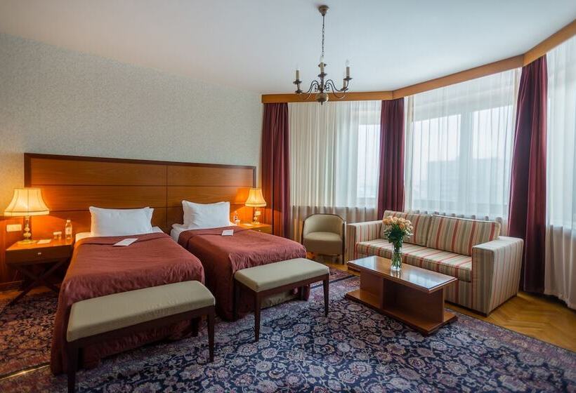 디럭스 룸, President