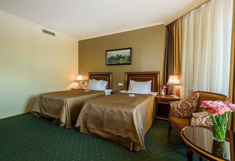 디럭스 룸, President