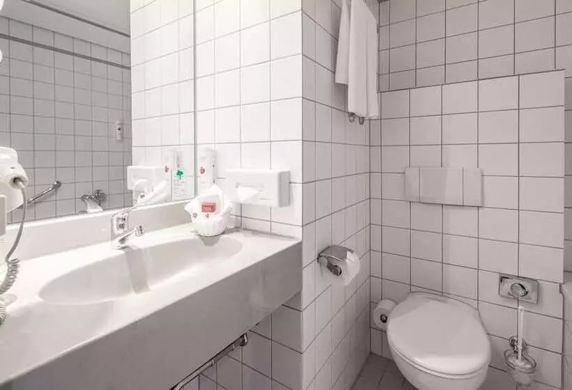 اتاق سوپریور, Ramada By Wyndham Dresden