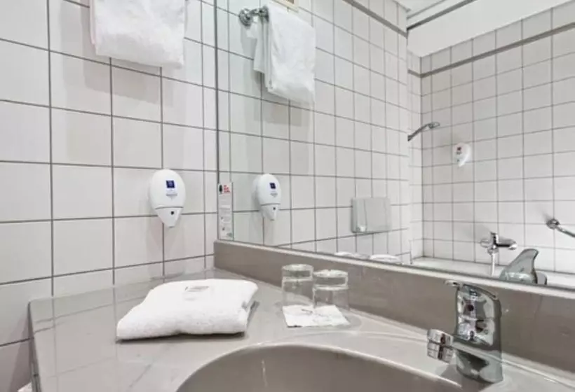 سوییت جونیور, Ramada By Wyndham Dresden