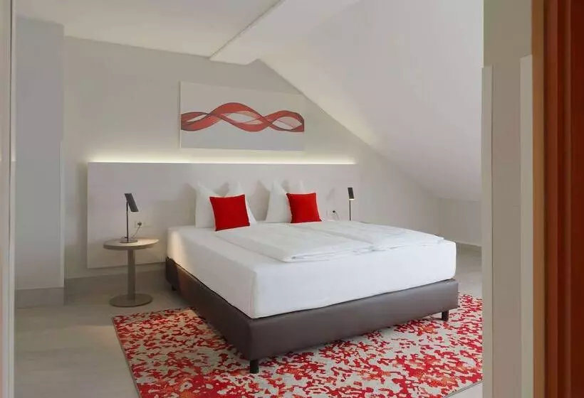 سوییت جونیور, Ramada By Wyndham Dresden