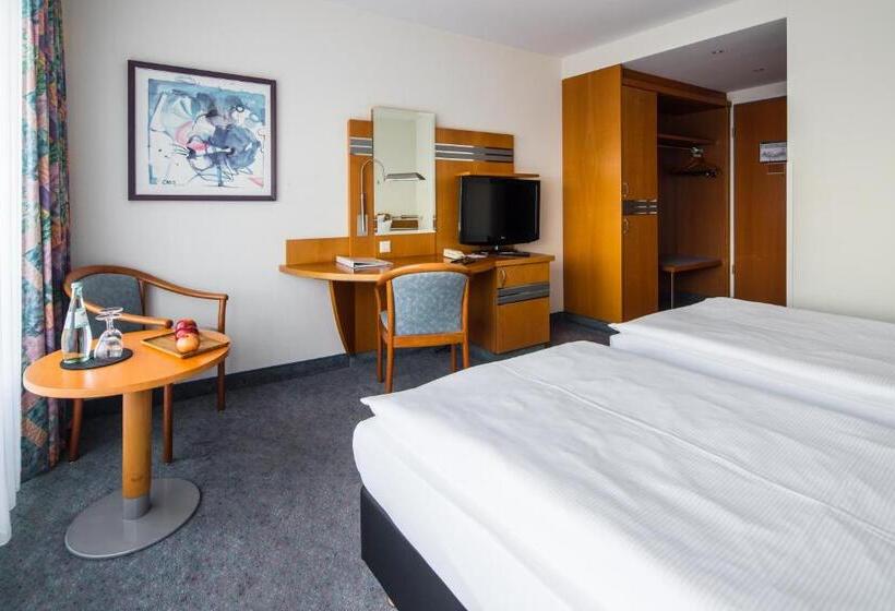 이코노미 룸, Ramada By Wyndham Dresden