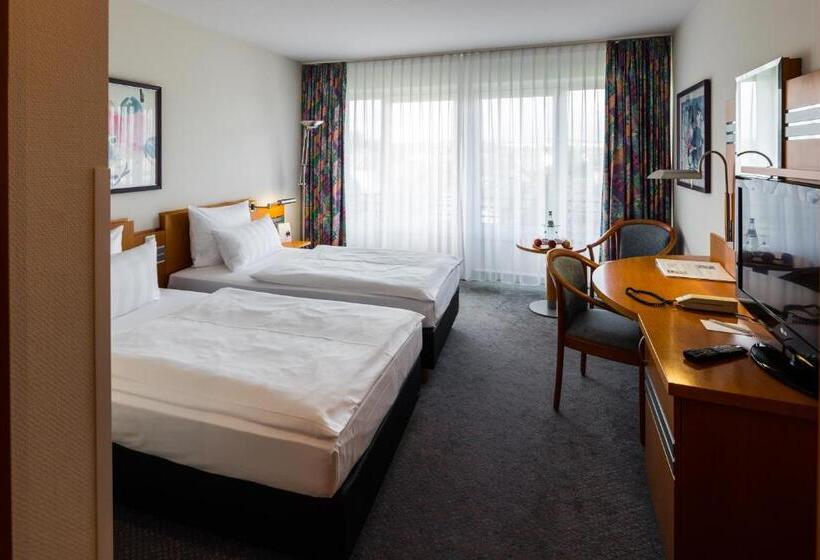 이코노미 룸, Ramada By Wyndham Dresden