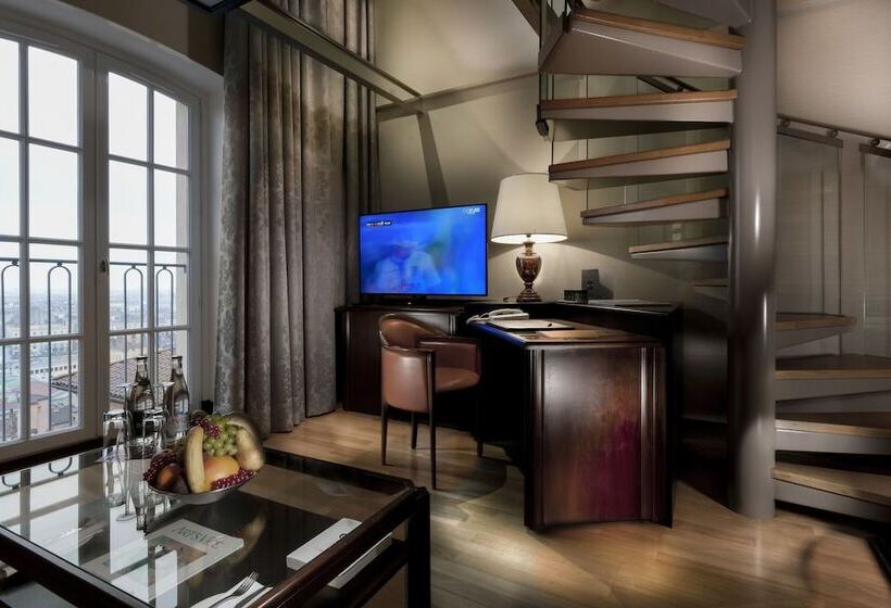 سوییت جونیور, Villa Florentine