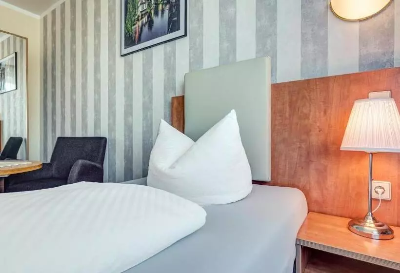 Standard Yhden Hengen Huone, Wilna