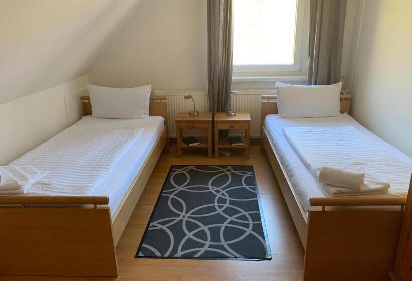 Номер Стандарт, Landhotel Cafe Prälank