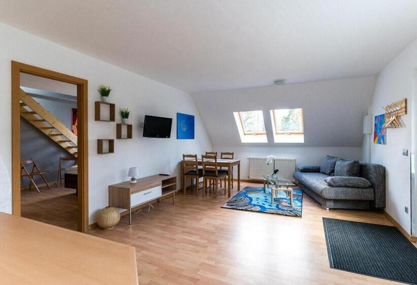 Апартаменты 2 Спальни, Landhotel Cafe Prälank