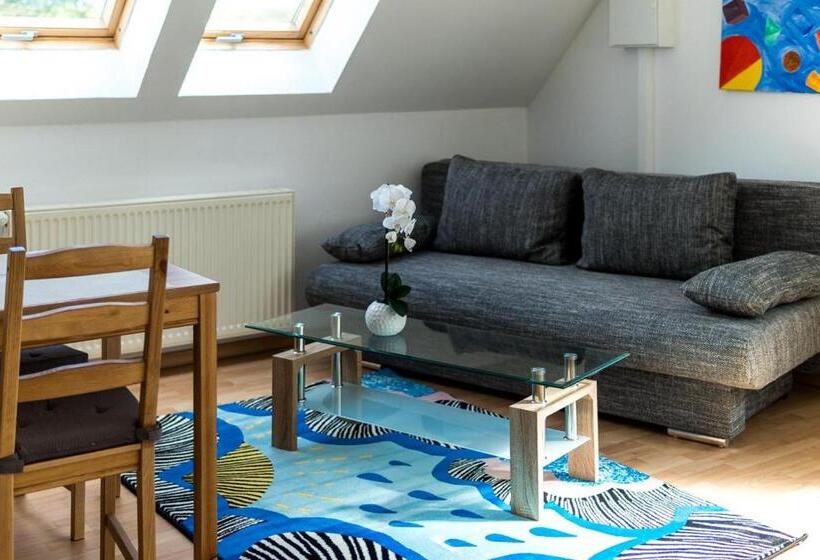 Апартаменты 2 Спальни, Landhotel Cafe Prälank